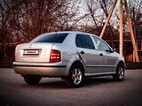 Skoda Fabia 2002 года за 1 900 000 тг. в Алматы – фото 4