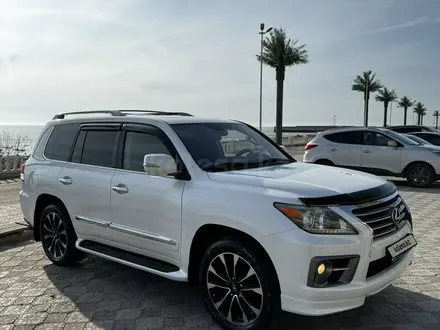 Lexus LX 570 2012 года за 31 000 000 тг. в Актау