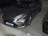 Lexus ES 300h 2019 года за 15 000 000 тг. в Актобе – фото 5