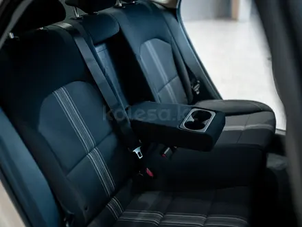 Kia Cerato Luxe 2.0 2026 года за 10 990 000 тг. в Алматы – фото 15