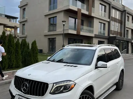 Mercedes-Benz GLS 400 2018 года за 37 000 000 тг. в Алматы – фото 5