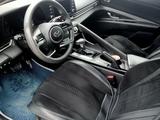 Hyundai Elantra 2022 года за 9 300 000 тг. в Актау – фото 5