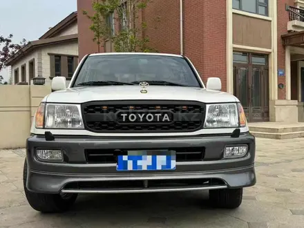 Накладки на бампера на Land Cruiser 100 1998-07 (Комплект) за 170 000 тг. в Алматы – фото 2