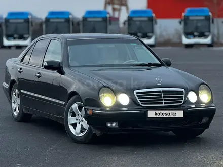 Mercedes-Benz E 320 2001 года за 3 900 000 тг. в Астана – фото 3