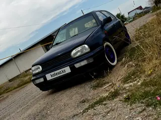 Volkswagen Golf, 1995