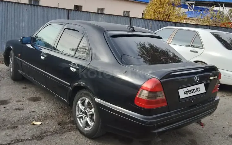 Mercedes-Benz C 180 1993 года за 850 000 тг. в Талдыкорган