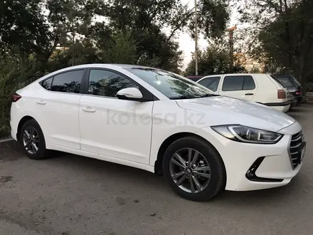 Hyundai Elantra 2018 года за 8 200 000 тг. в Караганда – фото 9