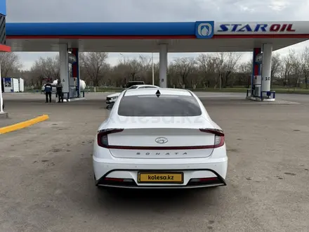 Hyundai Sonata 2023 года за 9 000 000 тг. в Караганда – фото 3