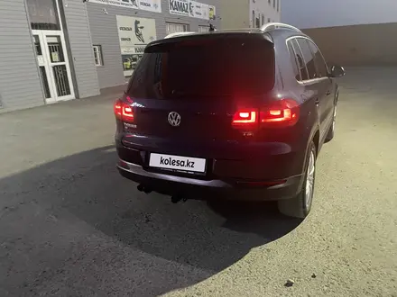 Volkswagen Tiguan 2016 года за 9 200 000 тг. в Актау – фото 3