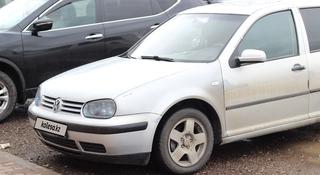 Volkswagen Golf 1998 года за 2 100 000 тг. в Астана