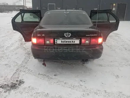 Toyota Camry 1995 года за 2 400 000 тг. в Семей – фото 8
