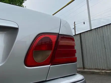 Mercedes-Benz E 280 1998 года за 3 000 000 тг. в Алматы – фото 3
