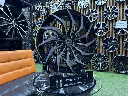 Диски Кинжалы R-18*5*114.3 Hyundai Kia в наличии Astana за 248 000 тг. в Астана – фото 2