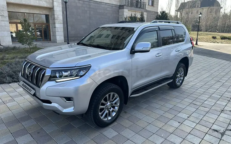 Toyota Land Cruiser Prado 2018 года за 31 000 000 тг. в Алматы