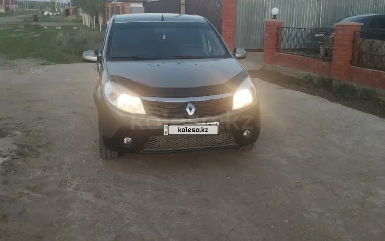 Renault Sandero 2010 года за 3 000 000 тг. в Актобе