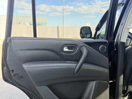 Infiniti QX80 2022 года за 34 500 000 тг. в Астана – фото 25