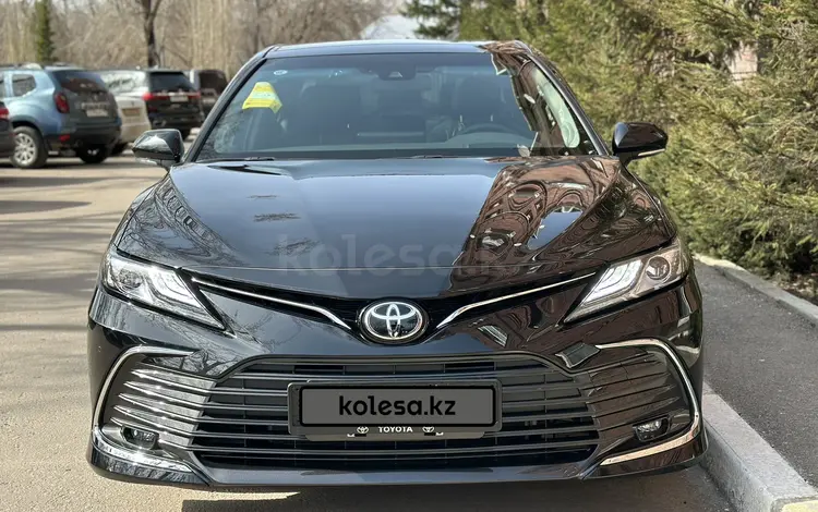Toyota Camry 2023 года за 16 700 000 тг. в Петропавловск