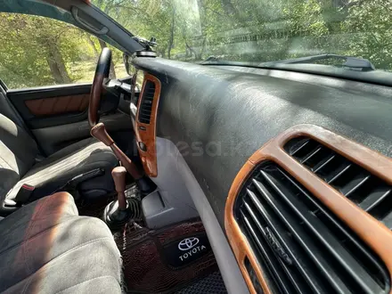 Toyota Land Cruiser 2004 года за 11 900 000 тг. в Караганда – фото 14