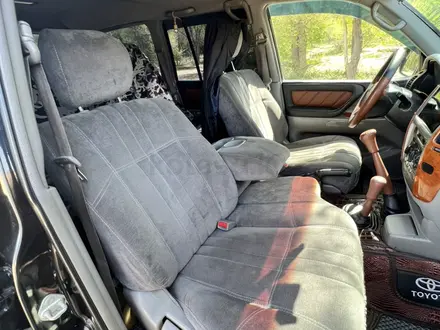 Toyota Land Cruiser 2004 года за 11 900 000 тг. в Караганда – фото 15