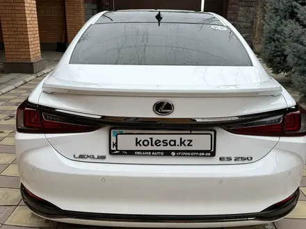 Lexus ES 250 2020 года за 23 000 000 тг. в Алматы – фото 7