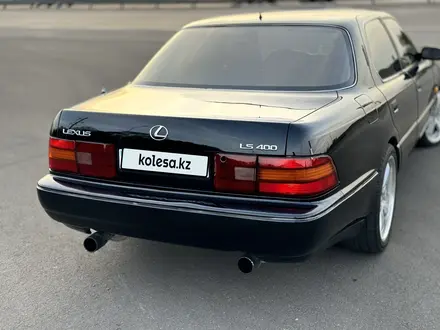 Lexus LS 400 1993 года за 5 000 000 тг. в Алматы – фото 32