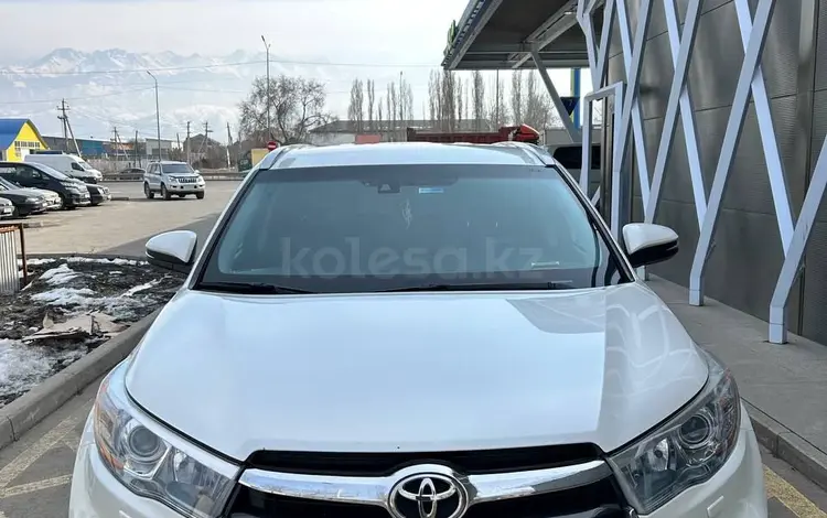 Toyota Highlander 2013 годаүшін17 000 000 тг. в Алматы