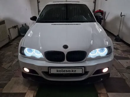 BMW 330 2004 года за 5 000 000 тг. в Атырау – фото 11