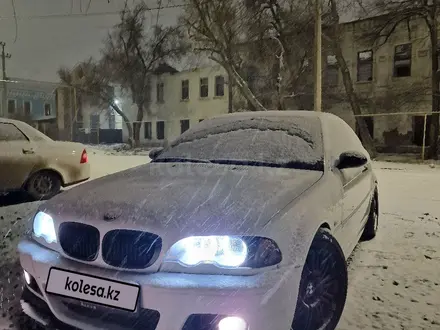 BMW 330 2004 года за 5 000 000 тг. в Атырау – фото 10