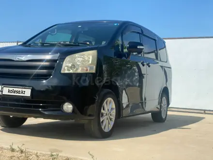 Toyota Noah 2007 года за 7 500 000 тг. в Атырау – фото 41