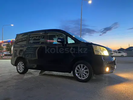 Toyota Noah 2007 года за 7 500 000 тг. в Атырау – фото 5