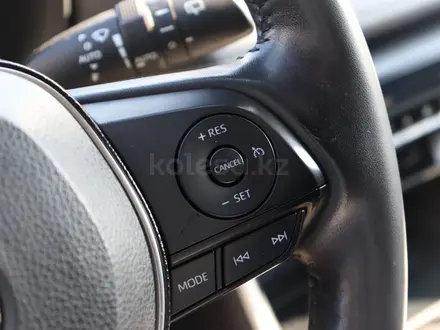 Toyota RAV4 Prestige 2020 года за 12 390 000 тг. в Костанай – фото 14