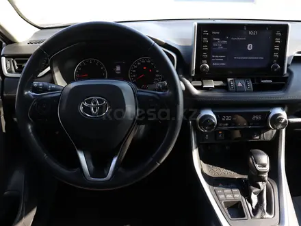 Toyota RAV4 Prestige 2020 года за 12 390 000 тг. в Костанай – фото 19