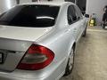 Mercedes-Benz E 200 2006 годаүшін4 800 000 тг. в Актобе – фото 5