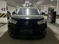Toyota Highlander 2019 года за 17 200 000 тг. в Актобе