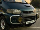 Mitsubishi Delica 1996 годаүшін4 250 000 тг. в Усть-Каменогорск – фото 3