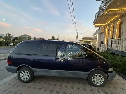 Toyota Previa 1997 года за 2 700 000 тг. в Шымкент – фото 3