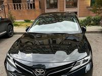 Toyota Camry 2019 года за 14 000 000 тг. в Астана