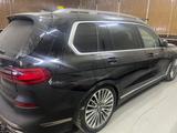 BMW X7 2021 года за 26 800 000 тг. в Алматы – фото 4