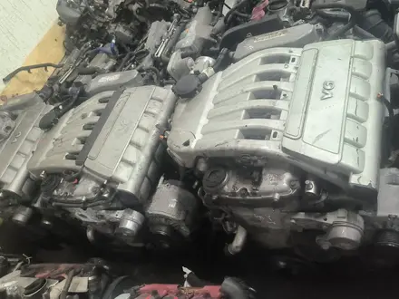 Двигатель Мотор Коробка АКПП Автомат Фолксваген Volkswagen Touareg BMV за 450 000 тг. в Алматы – фото 3