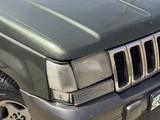Jeep Grand Cherokee 1996 годаүшін2 800 000 тг. в Мангистау