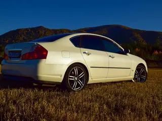 Nissan Fuga, 2006