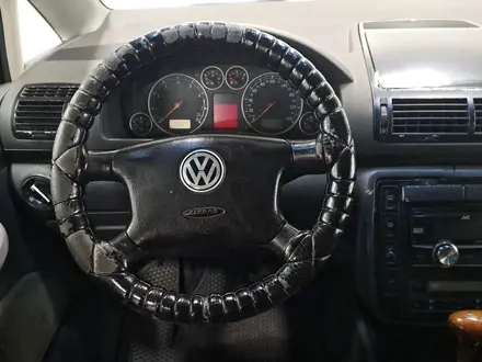 Volkswagen Sharan 2001 года за 1 550 000 тг. в Астана – фото 14