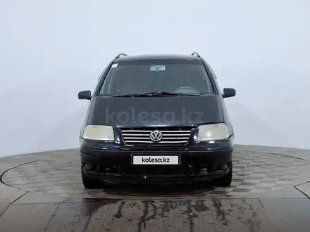 Volkswagen Sharan 2001 года за 1 550 000 тг. в Астана – фото 2
