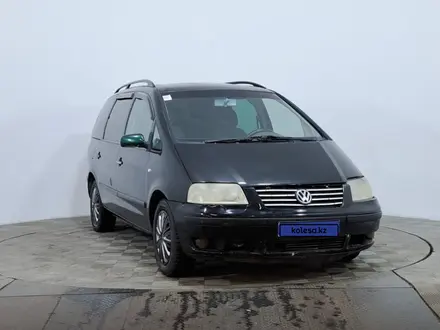 Volkswagen Sharan 2001 года за 1 550 000 тг. в Астана – фото 3
