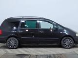 Volkswagen Sharan 2001 года за 2 130 000 тг. в Астана – фото 4