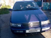 Volkswagen Passat 1993 годаүшін1 000 000 тг. в Усть-Каменогорск