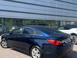 Hyundai Sonata 2012 годаfor6 450 000 тг. в Алматы – фото 4