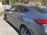 Hyundai Elantra 2018 годаүшін4 800 000 тг. в Актобе – фото 4