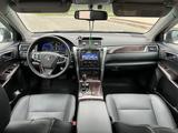 Toyota Camry 2014 годаfor9 700 000 тг. в Тараз – фото 3