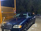 Mercedes-Benz C 180 1997 года за 1 800 000 тг. в Алматы